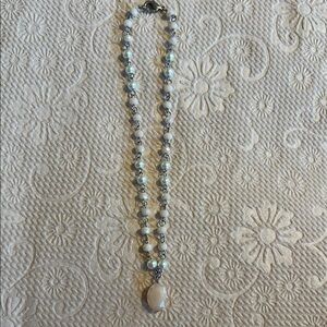 Elegant Pearl and Silver Necklace